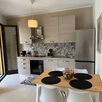아파트 Delia S House *